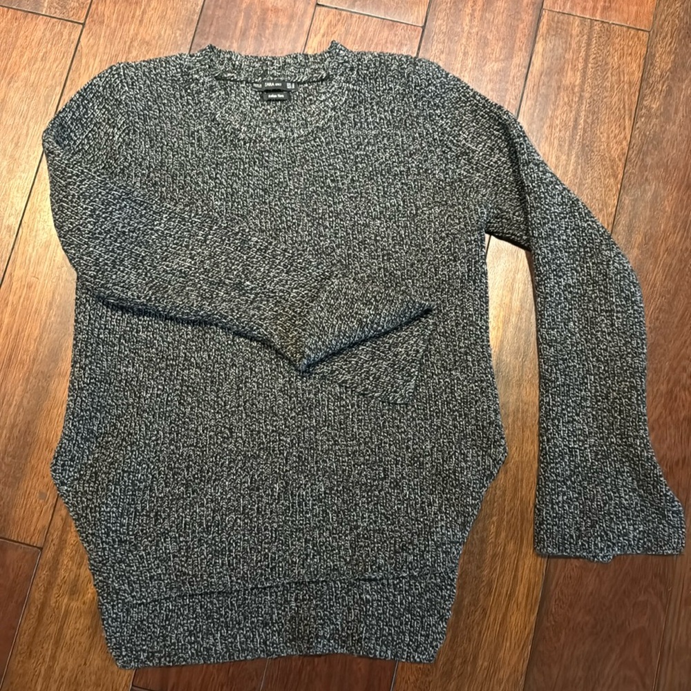 Zara knit, women’s medium sweater, Italian yarn